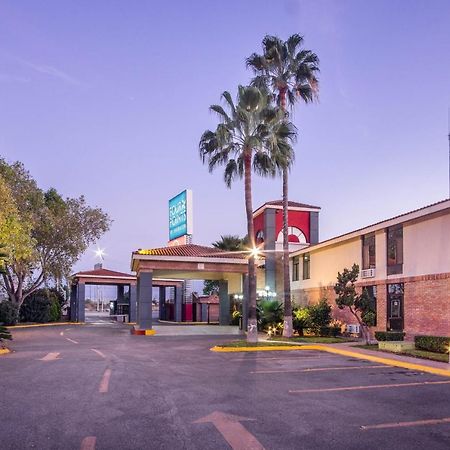 喜来登萨尔蒂福朋酒店 外观 照片